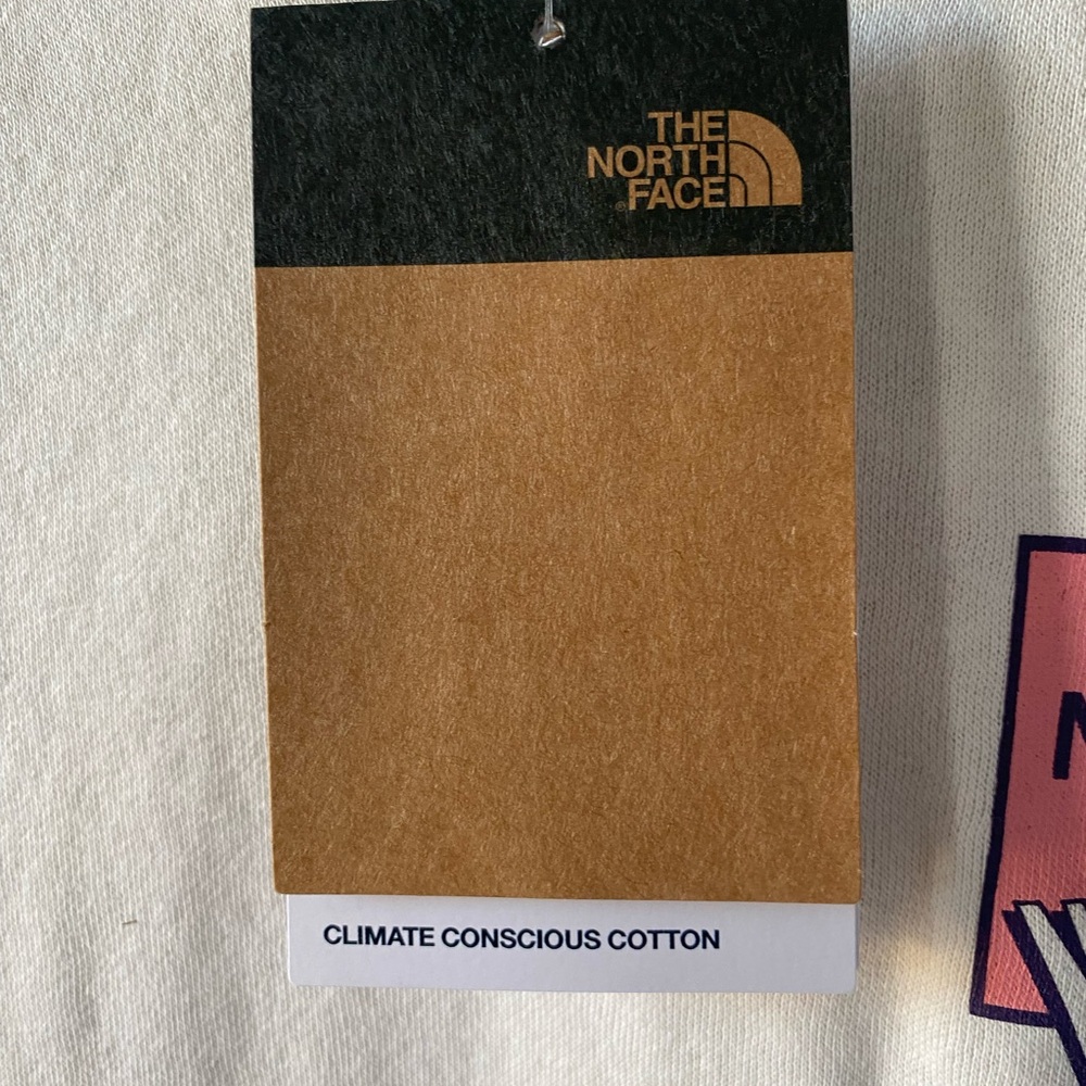 The North Face Cream Hoodie Brittany Charboneau Graphic Girls 18 Teen NWT - Picture 6 of 10